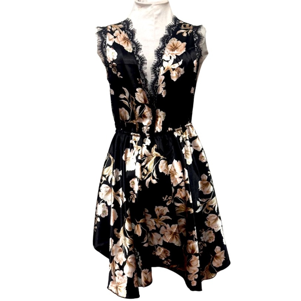 Vneck Floral Slip M Whimsigoth Fairycore
